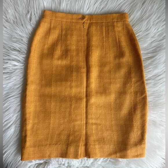 LOUIS FERAUD MARIGOLD YELLOW WOOL PENCIL SKIRT - Picture 2 of 7